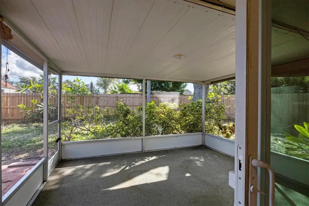 25 1st Avenue Englewood FL 34223