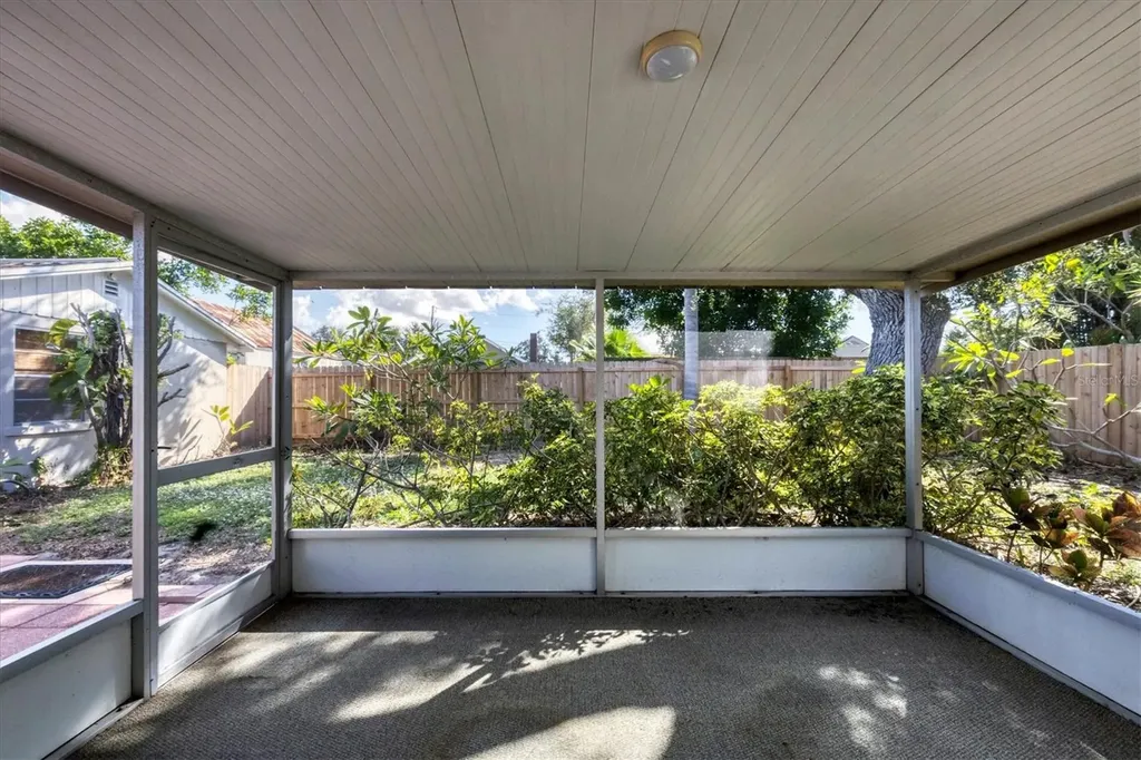 25 1st Avenue Englewood FL 34223
