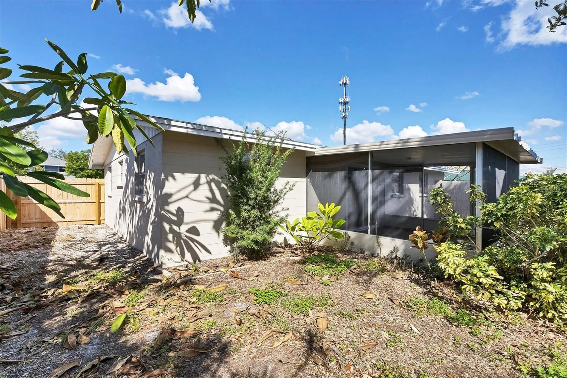 25 1st Avenue Englewood FL 34223