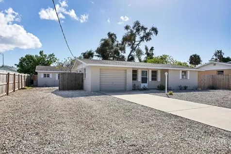 25 1st Avenue Englewood FL 34223