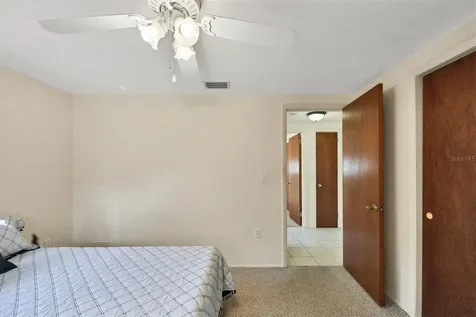 25 1st Avenue Englewood FL 34223