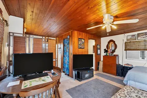 25 1st Avenue Englewood FL 34223