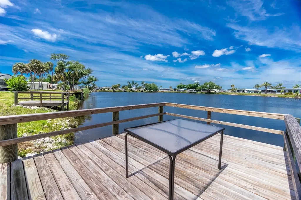 6371 Falcon Drive Englewood FL 34224