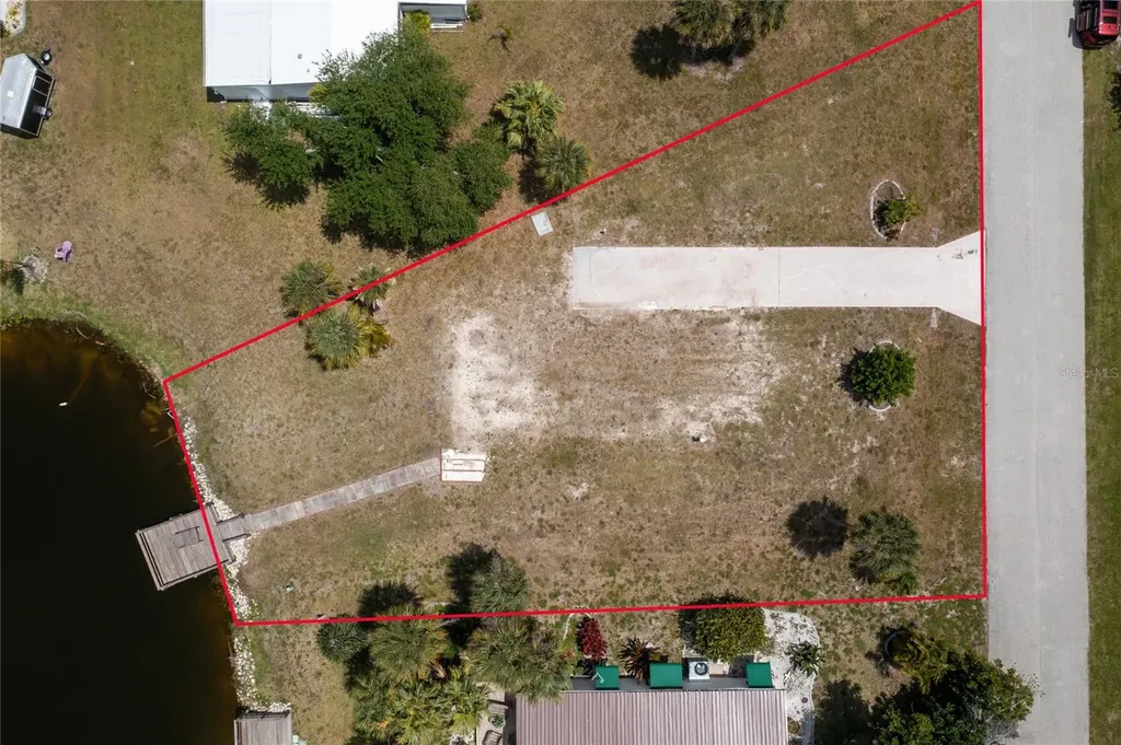 6371 Falcon Drive Englewood FL 34224