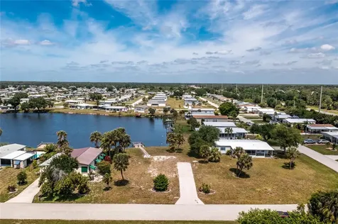 6371 Falcon Drive Englewood FL 34224