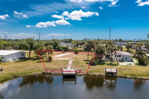 6371 Falcon Drive Englewood FL 34224