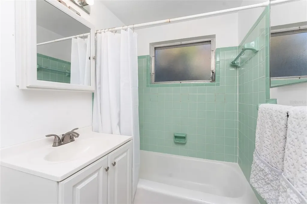 1770 Hudson Street Englewood FL 34223