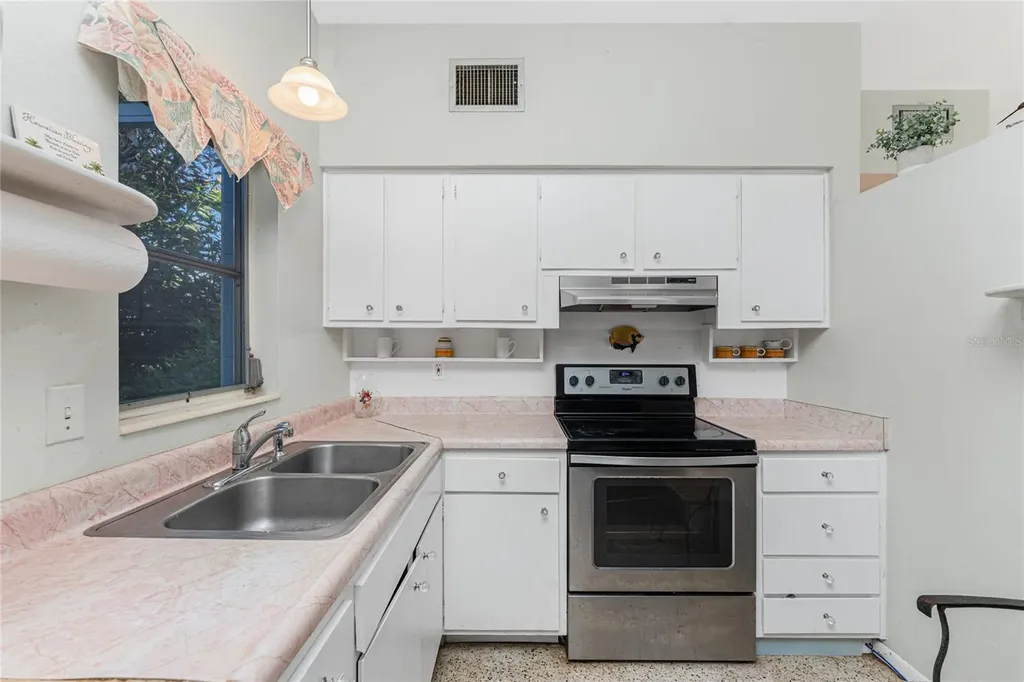 1770 Hudson Street Englewood FL 34223