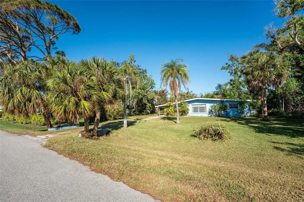 1770 Hudson Street Englewood FL 34223