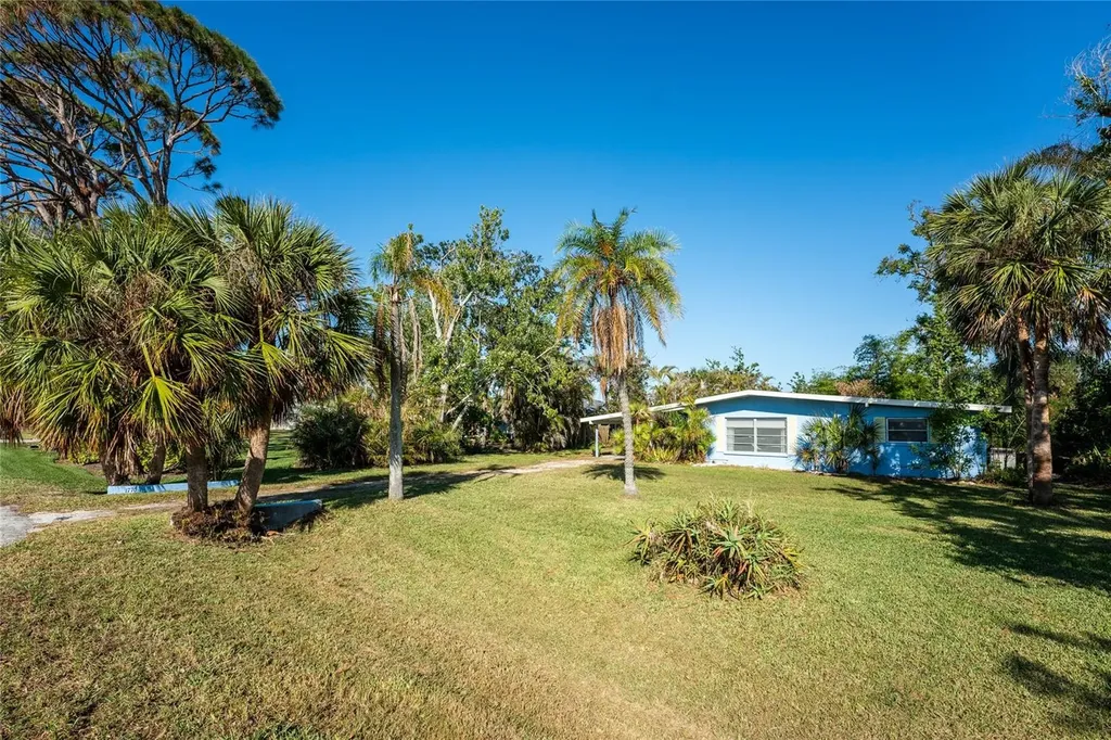 1770 Hudson Street Englewood FL 34223