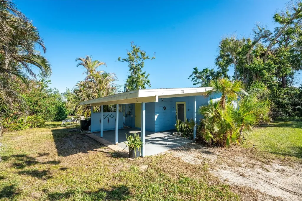 1770 Hudson Street Englewood FL 34223