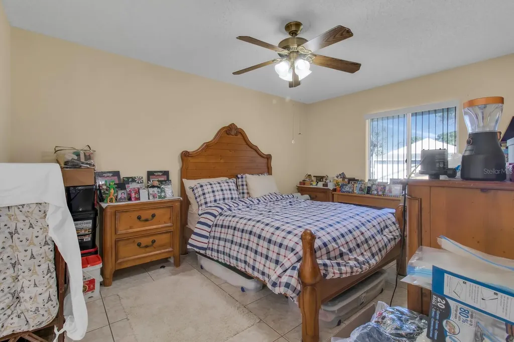 5617 Blue Shadows Court Orlando FL 32811