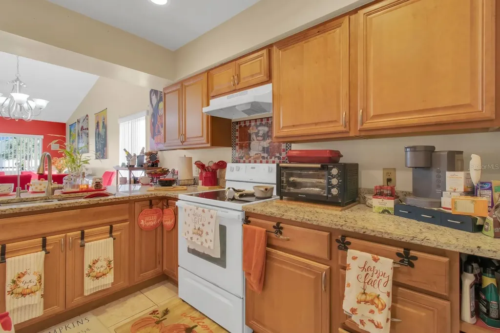5617 Blue Shadows Court Orlando FL 32811