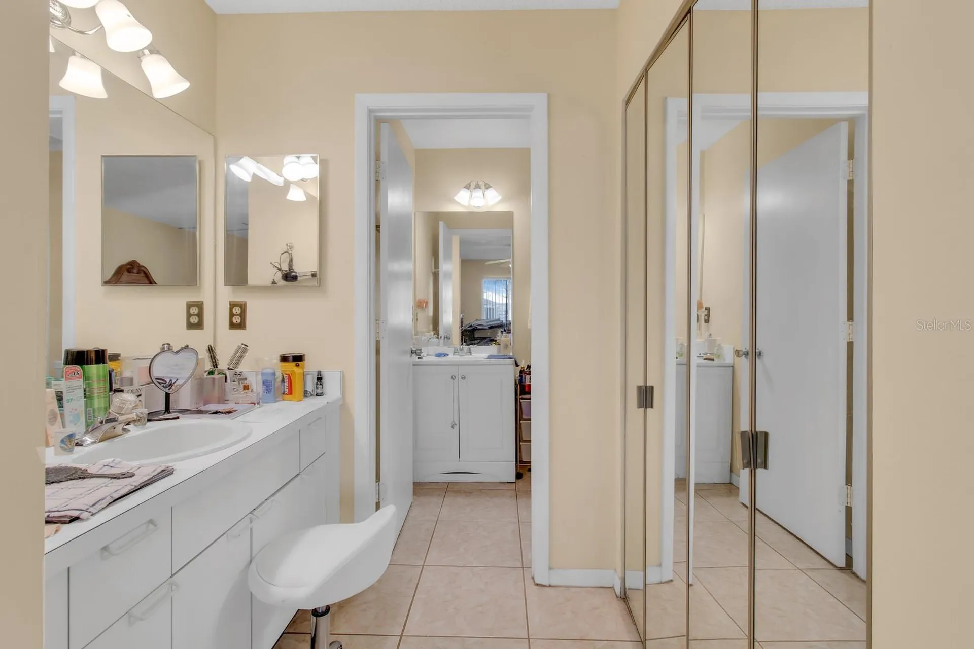 5617 Blue Shadows Court Orlando FL 32811