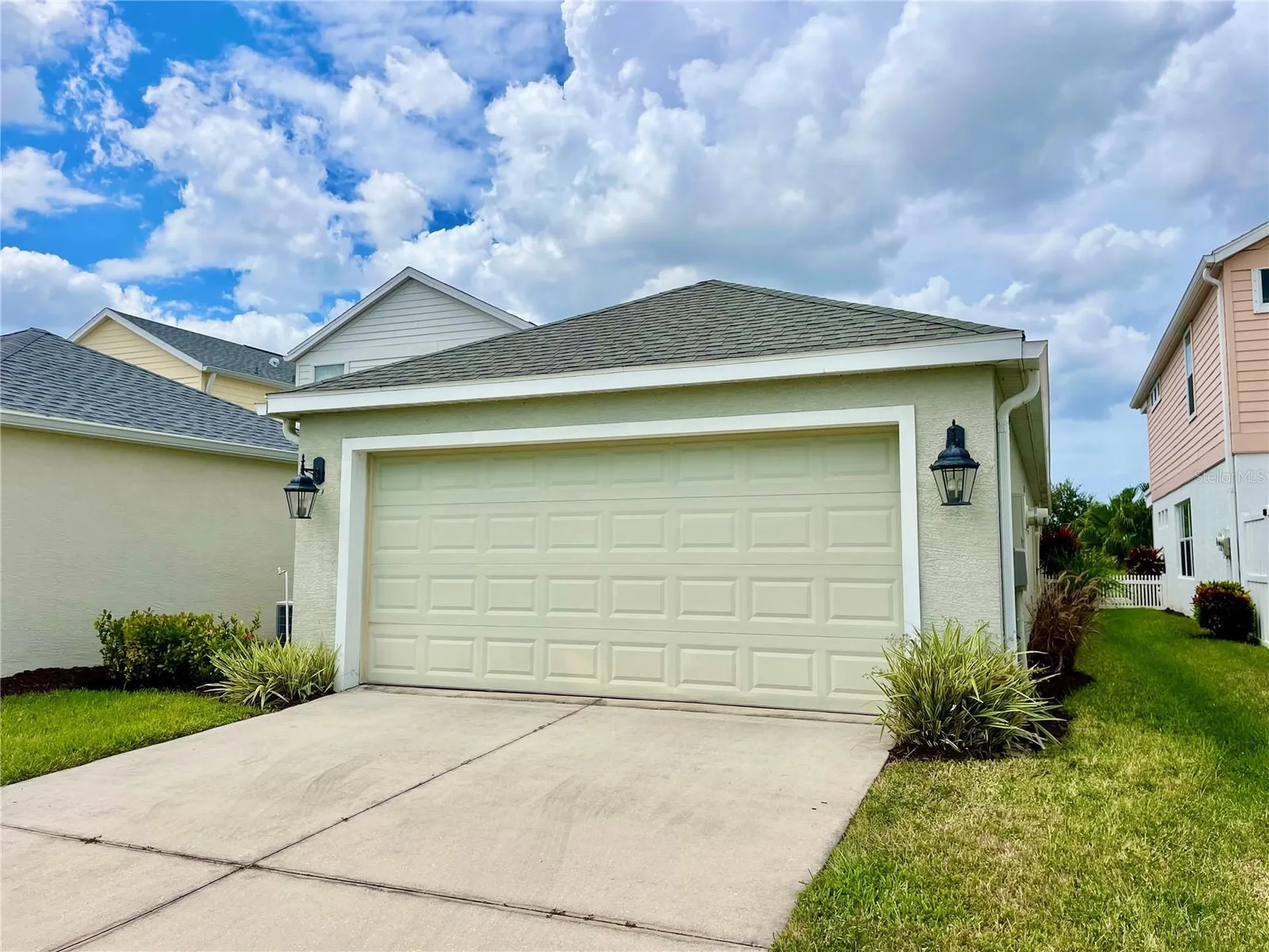 6417 Pine Breeze Run Sarasota FL 34243