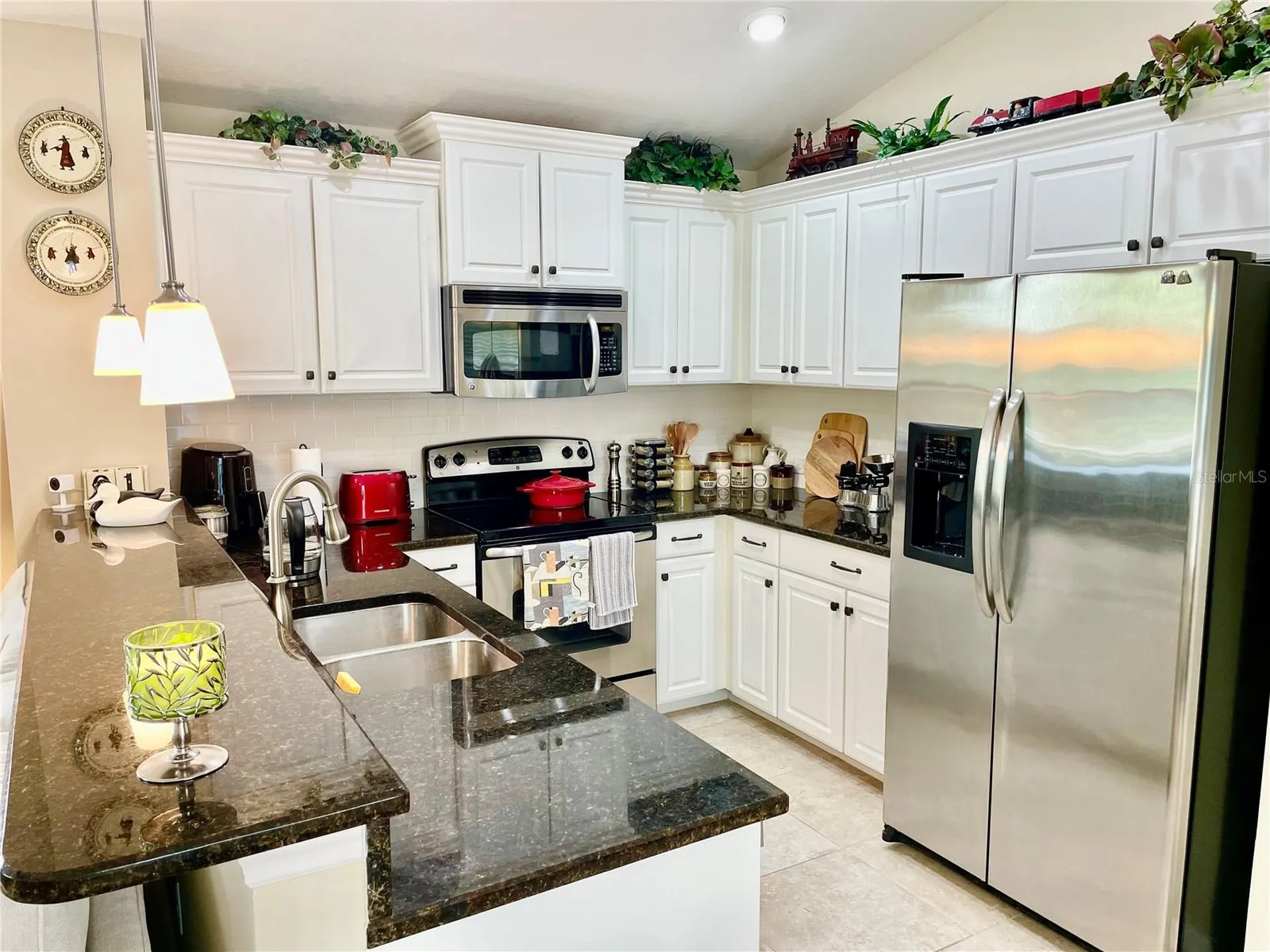 6417 Pine Breeze Run Sarasota FL 34243