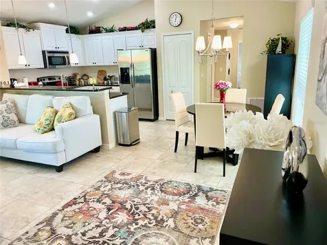 6417 Pine Breeze Run Sarasota FL 34243