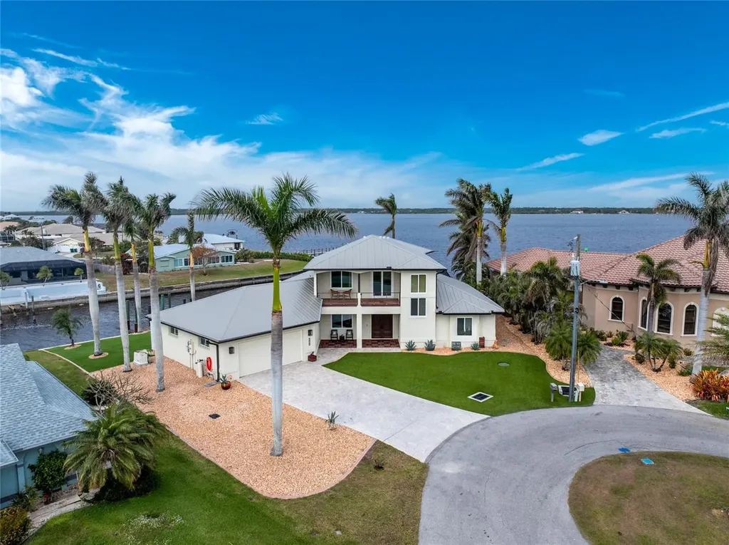 3015 Curry Terrace Port Charlotte FL 33981