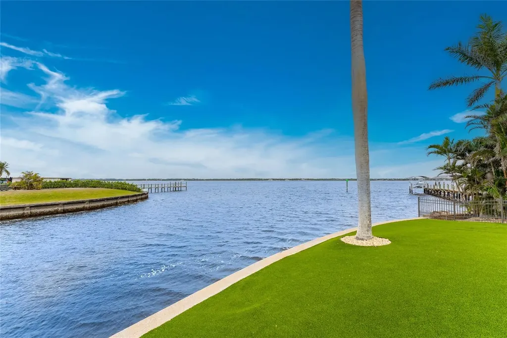 3015 Curry Terrace Port Charlotte FL 33981