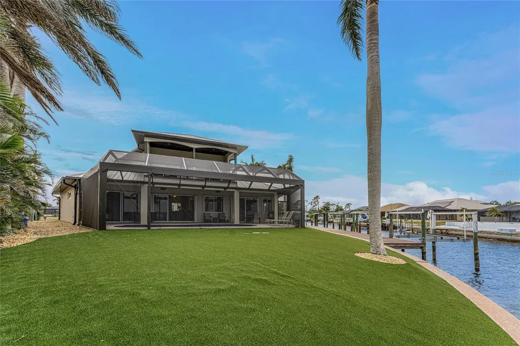 3015 Curry Terrace Port Charlotte FL 33981