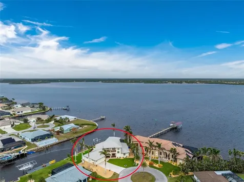 3015 Curry Terrace Port Charlotte FL 33981