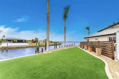 3015 Curry Terrace Port Charlotte FL 33981
