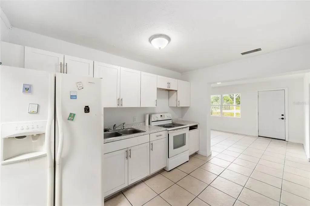 1665 SW 3rd Street Ocala FL 34471
