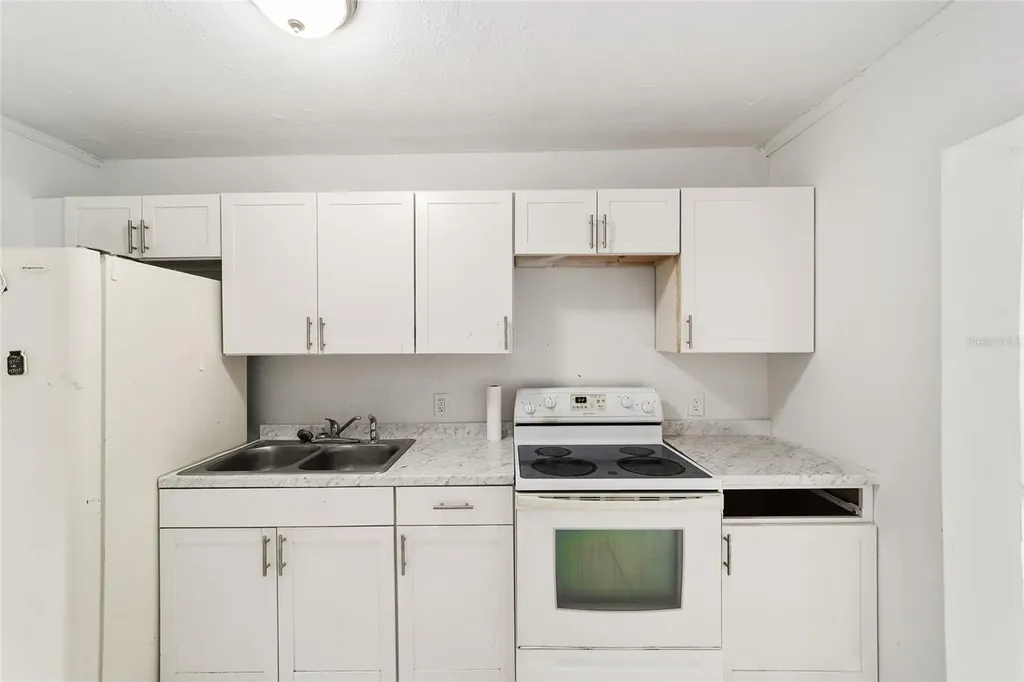 1665 SW 3rd Street Ocala FL 34471
