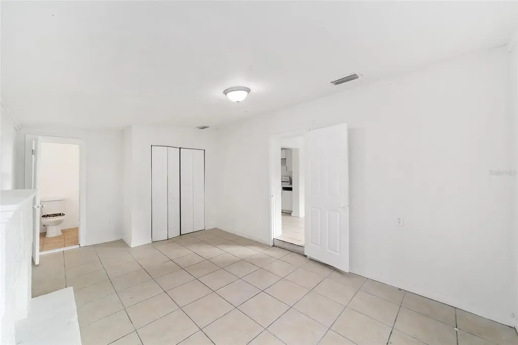 1665 SW 3rd Street Ocala FL 34471
