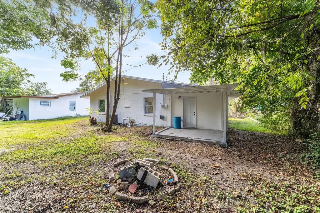 1665 SW 3rd Street Ocala FL 34471