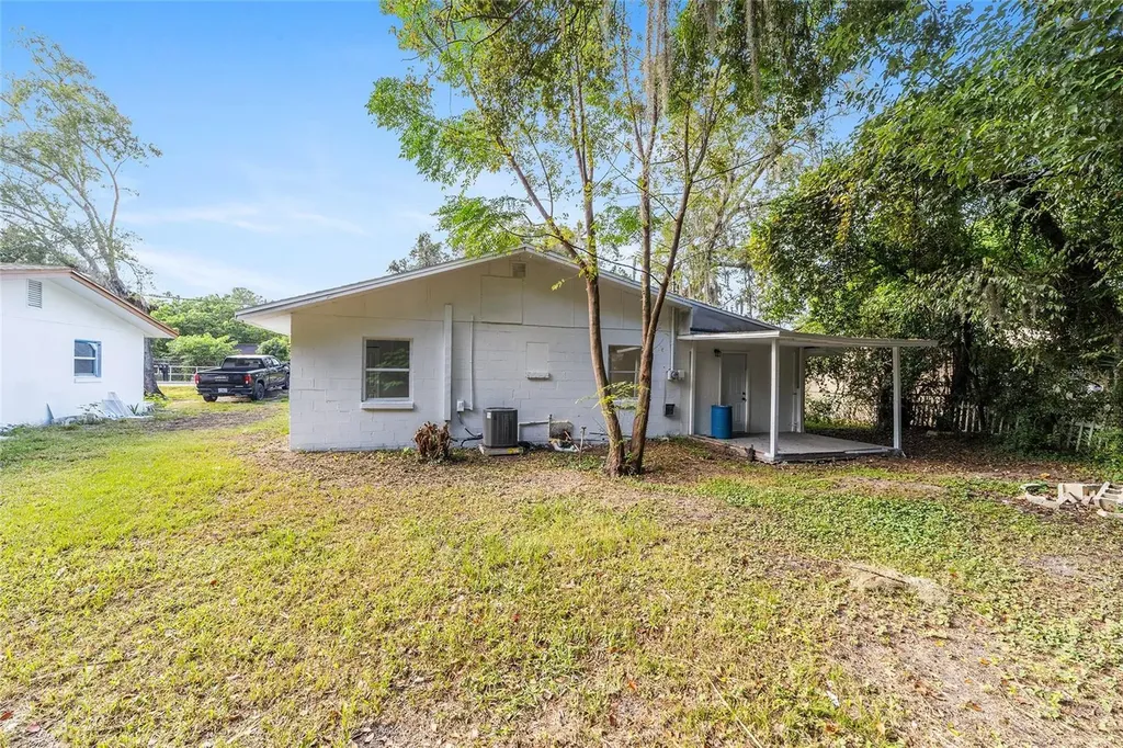 1665 SW 3rd Street Ocala FL 34471