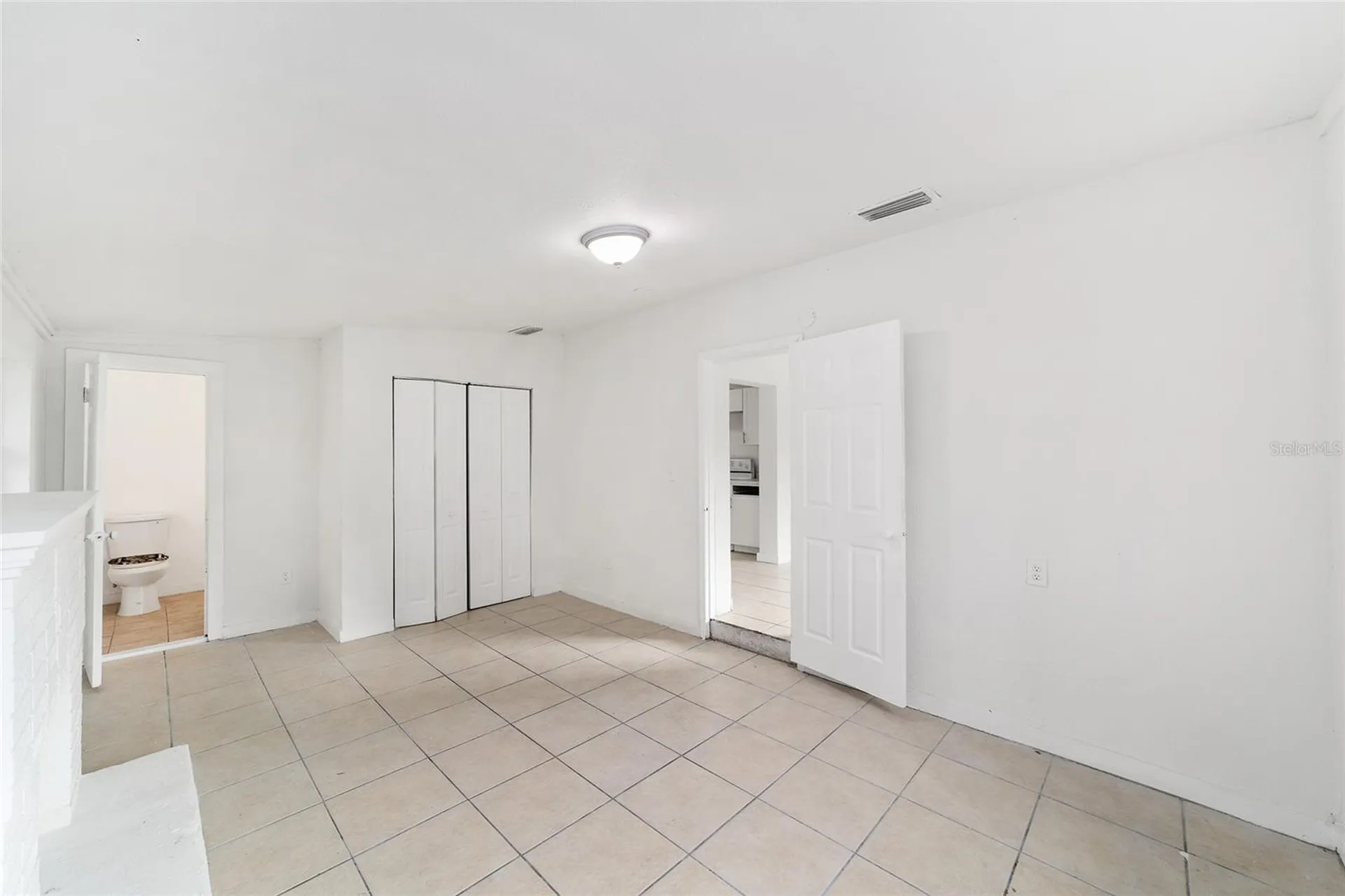 1665 SW 3rd Street Ocala FL 34471