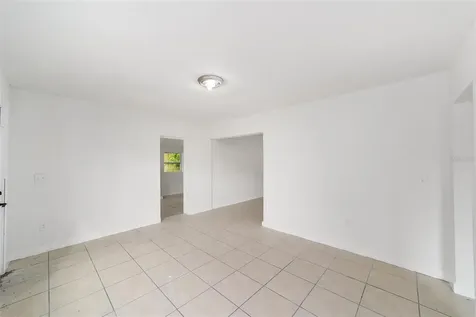 1665 SW 3rd Street Ocala FL 34471