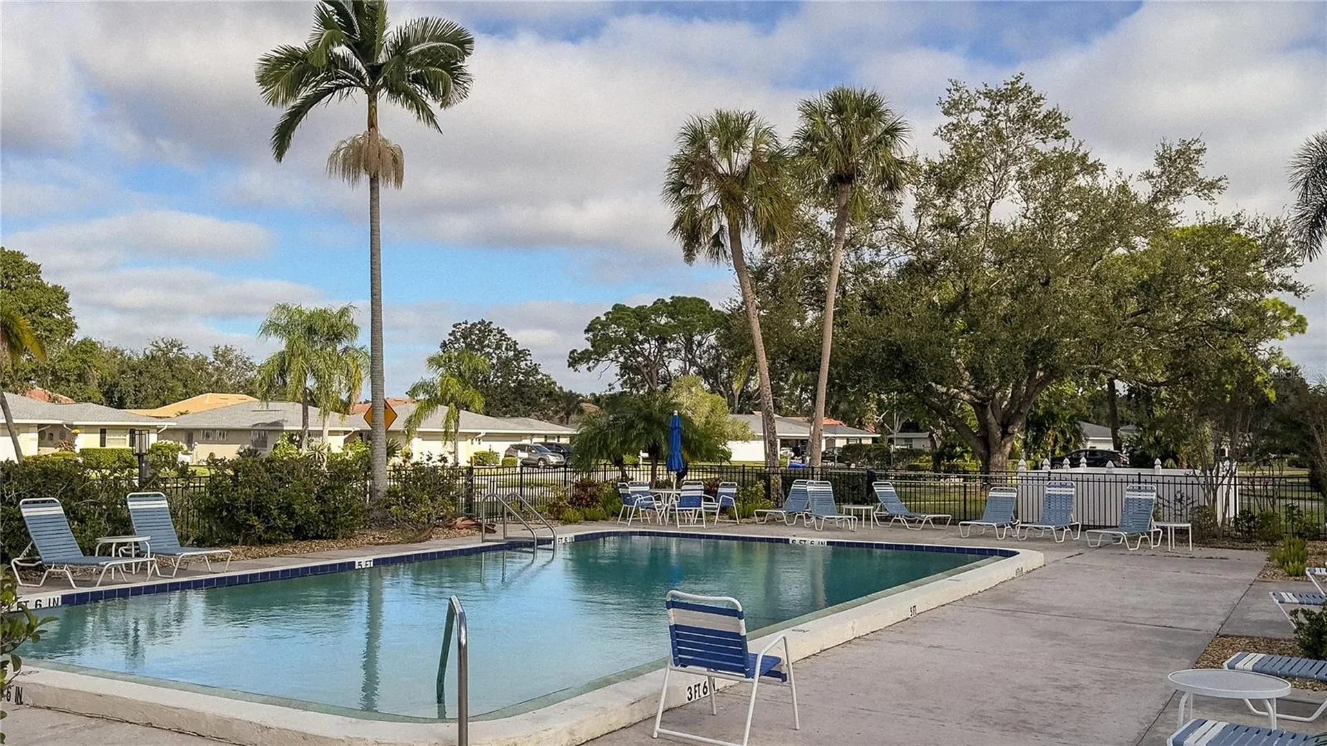 7461 W Country Club Drive N Sarasota FL 34243
