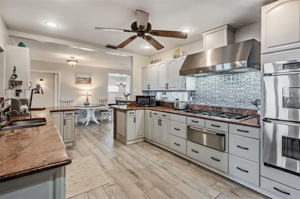 615 N Mayo Street Crystal Beach FL 34681
