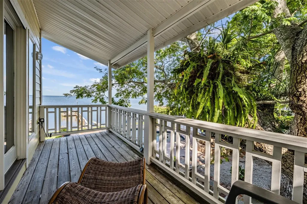615 N Mayo Street Crystal Beach FL 34681