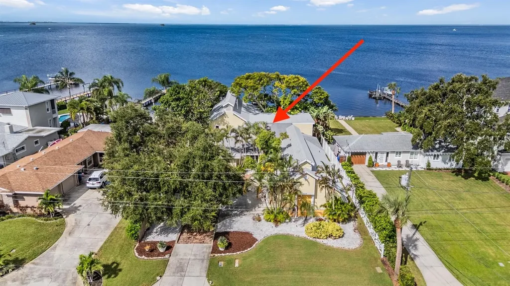 615 N Mayo Street Crystal Beach FL 34681
