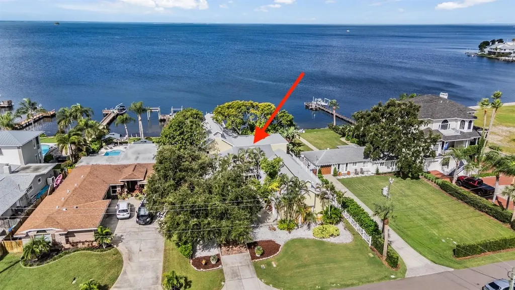 615 N Mayo Street Crystal Beach FL 34681