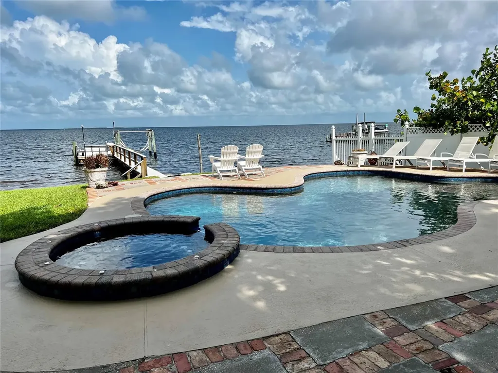 615 N Mayo Street Crystal Beach FL 34681