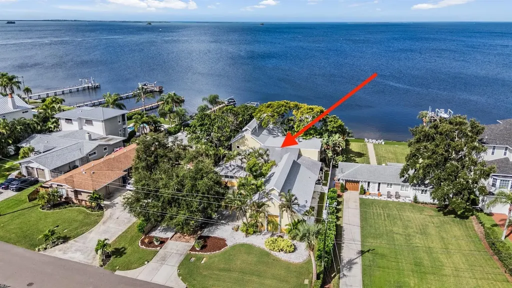 615 N Mayo Street Crystal Beach FL 34681