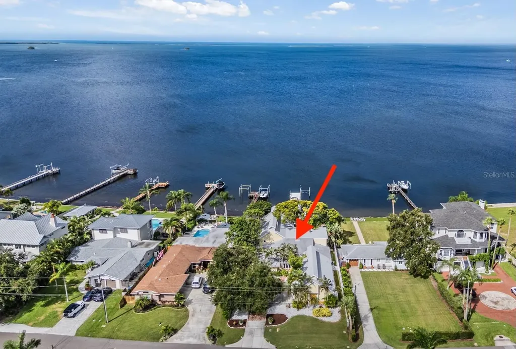 615 N Mayo Street Crystal Beach FL 34681
