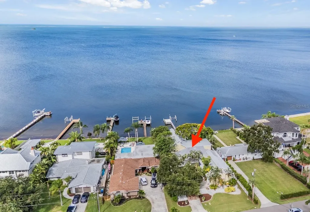 615 N Mayo Street Crystal Beach FL 34681