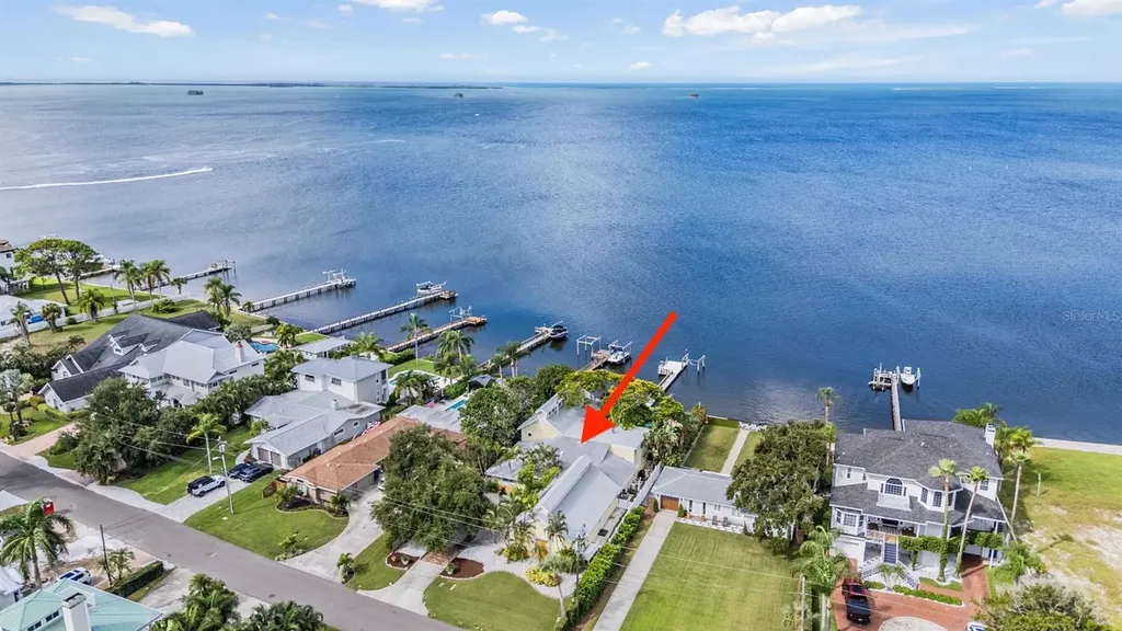 615 N Mayo Street Crystal Beach FL 34681