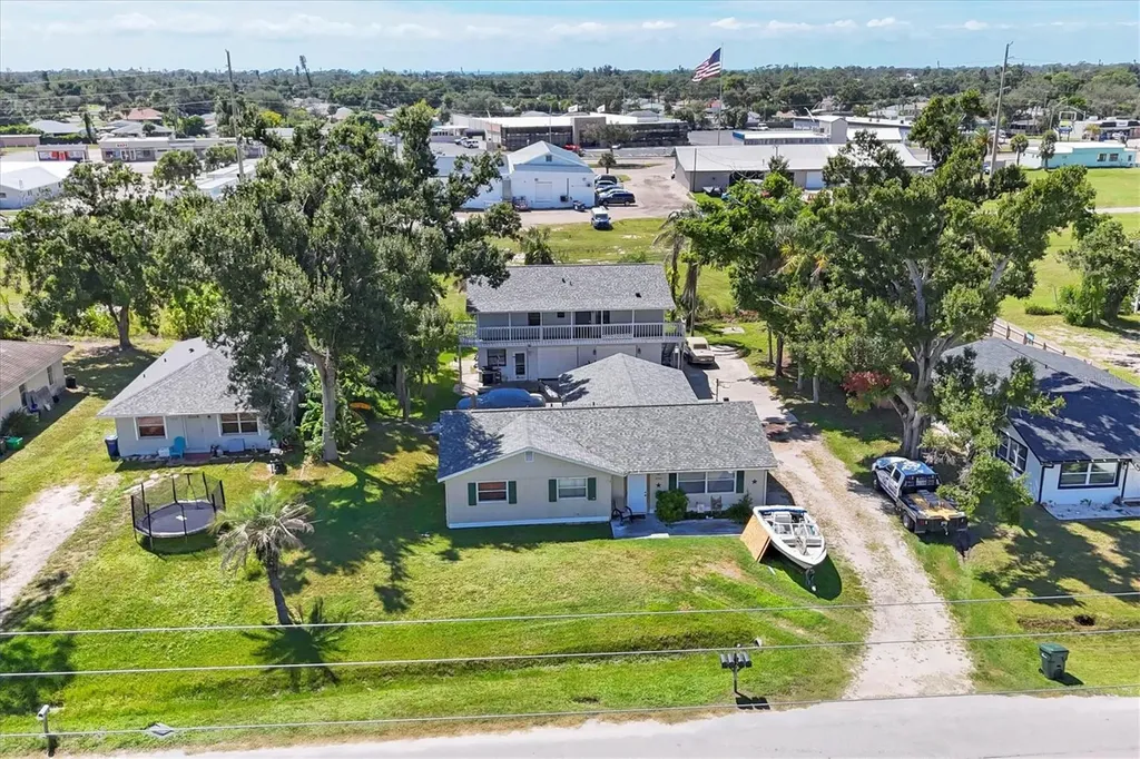 2210,2212,2214 Park Road Venice FL 34293