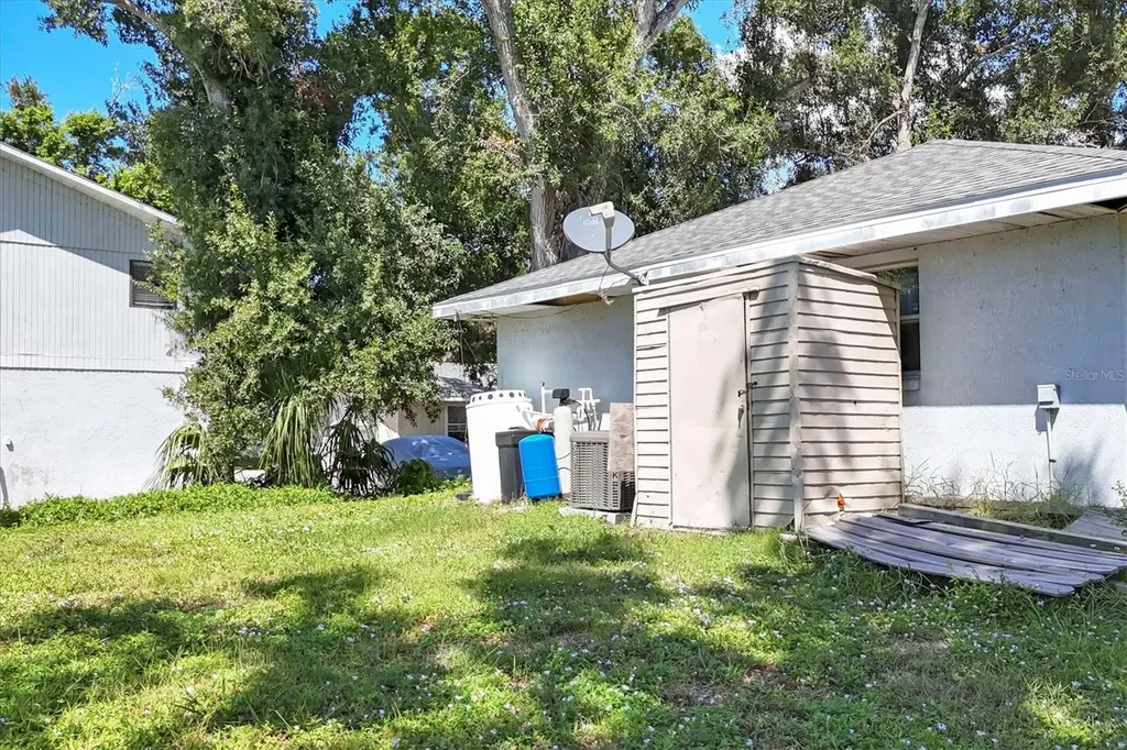 2210,2212,2214 Park Road Venice FL 34293