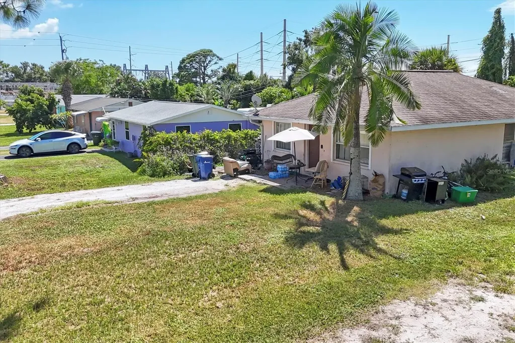 2210,2212,2214 Park Road Venice FL 34293