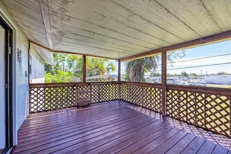 2210,2212,2214 Park Road Venice FL 34293