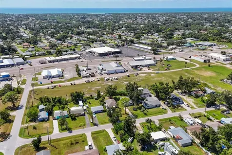 2210,2212,2214 Park Road Venice FL 34293