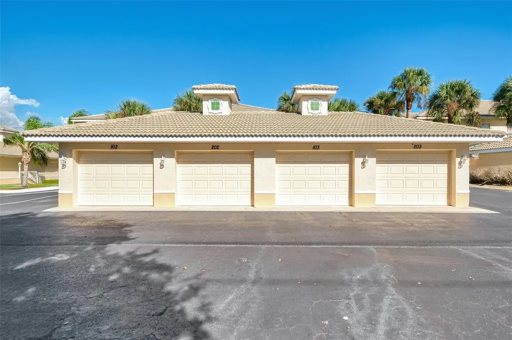 300 Mirabella Circle Venice FL 34292