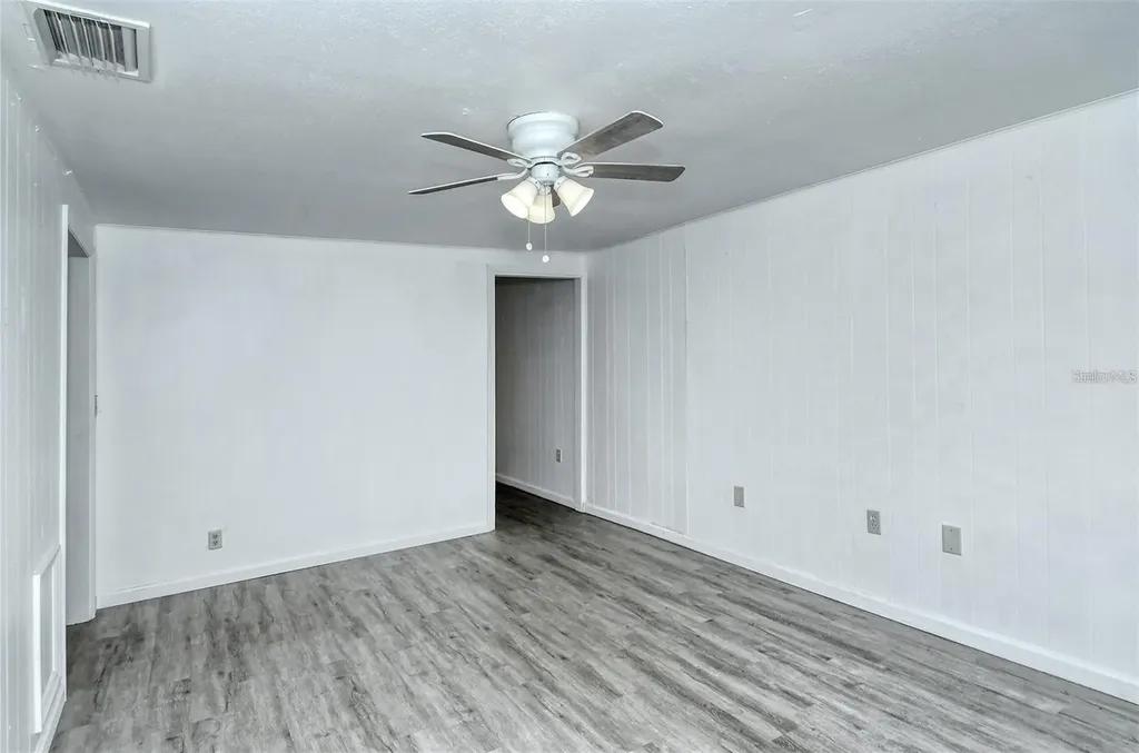 647 Church Street Nokomis FL 34275